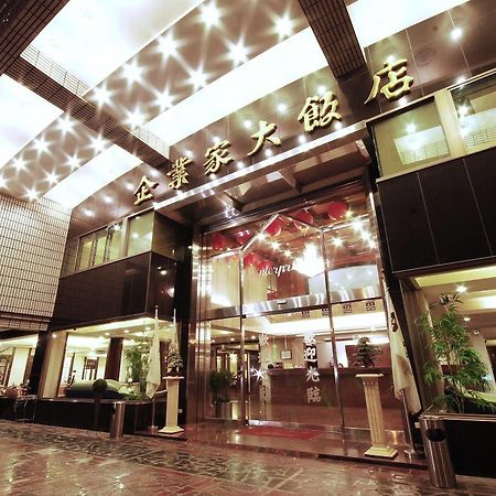 The Enterpriser Hotel Đài Trung Ngoại thất bức ảnh