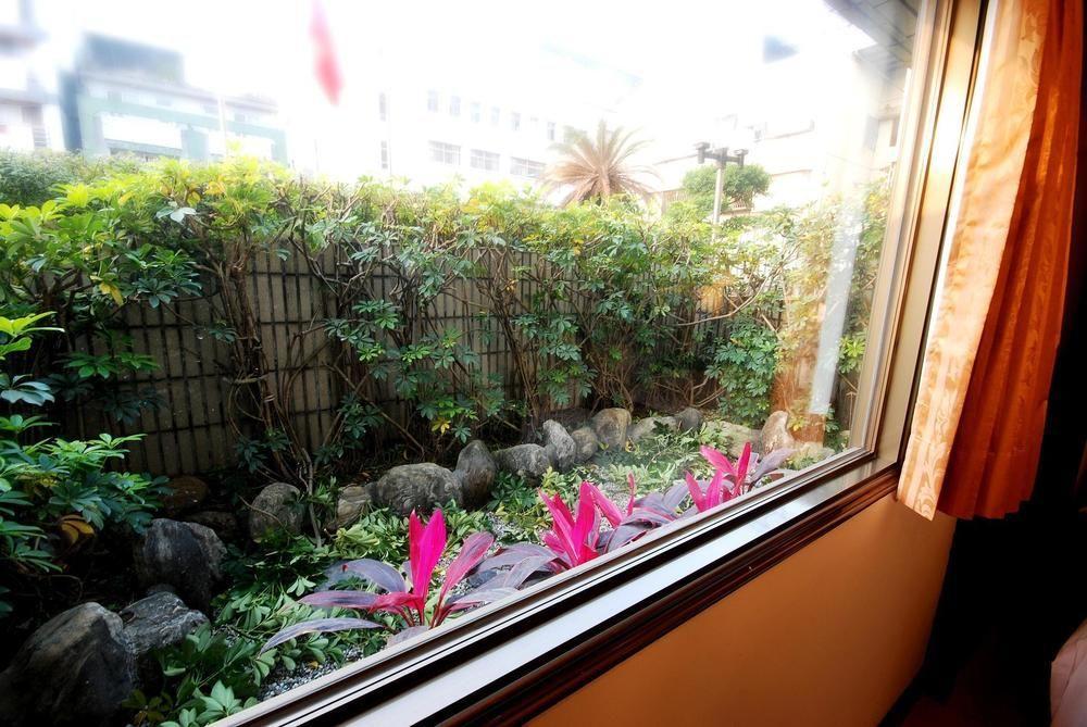 The Enterpriser Hotel Đài Trung Ngoại thất bức ảnh