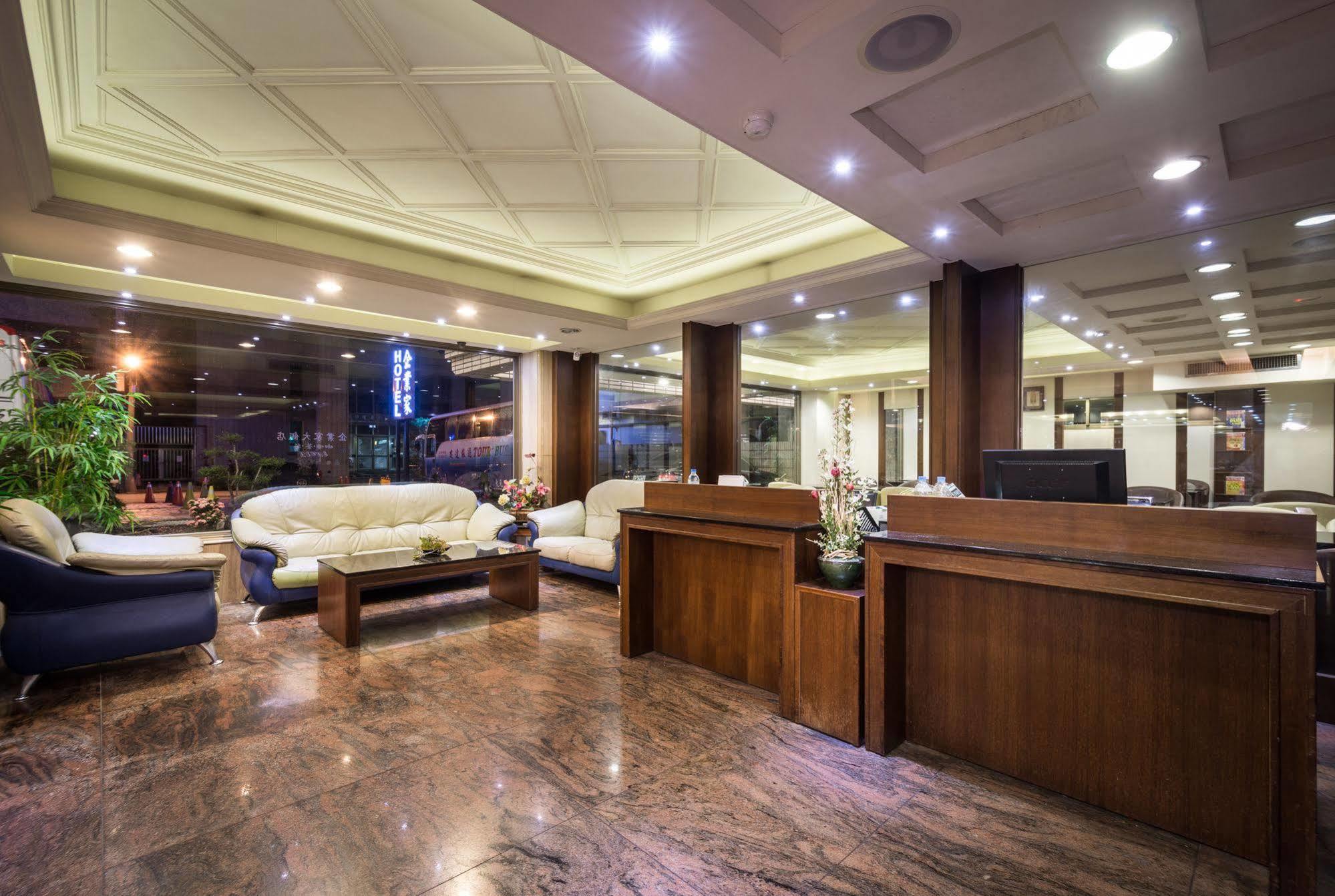 The Enterpriser Hotel Đài Trung Ngoại thất bức ảnh